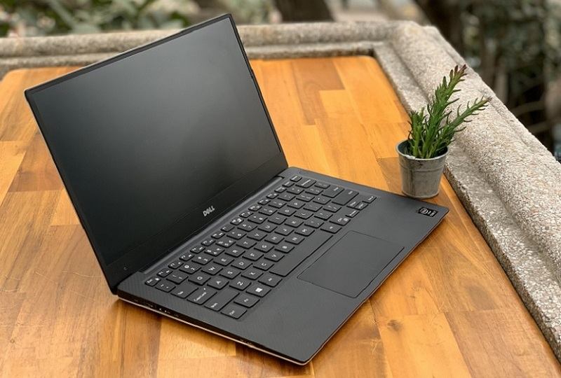 laptop-Dell 12