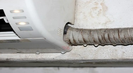 Vệ sinh máy lạnh bị hôi sạch sẽ cực đơn giản-Siêu thị Điện máy Thiên Nam Hòa