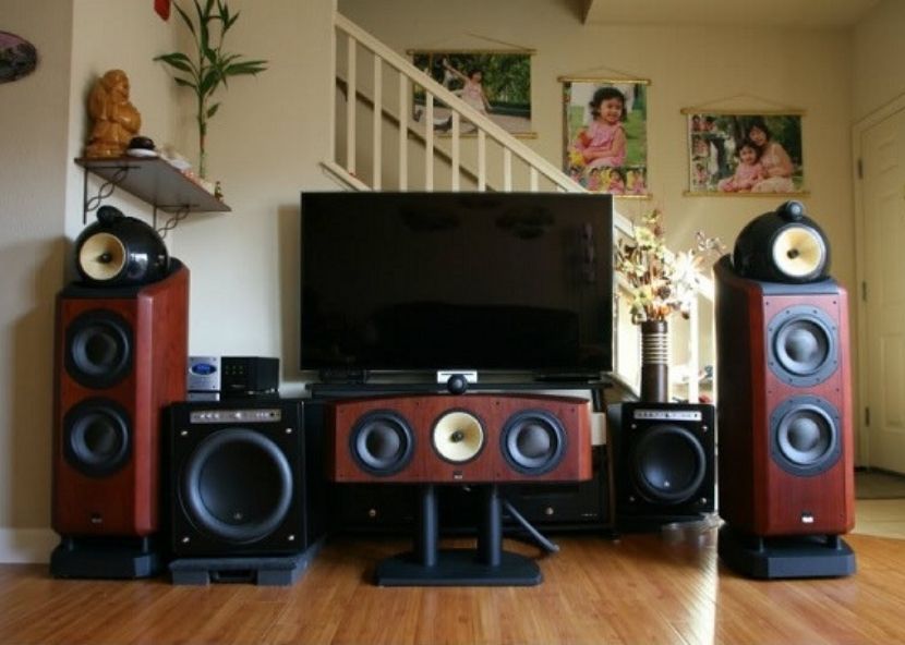 Hướng dẫn cách lựa chọn dàn máy karaoke cực hay cho mọi gia đình  - Siêu Thị Điện Máy Thiên Nam Hòa