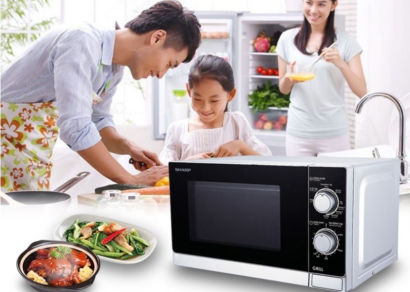 Như thế nào là lò vi sóng có nướng? Có sử dụng để làm bánh được không?