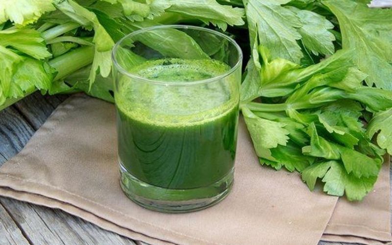 nước ép cần tây