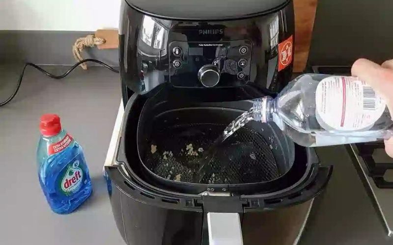 vệ sinh nooif chiên không dầu