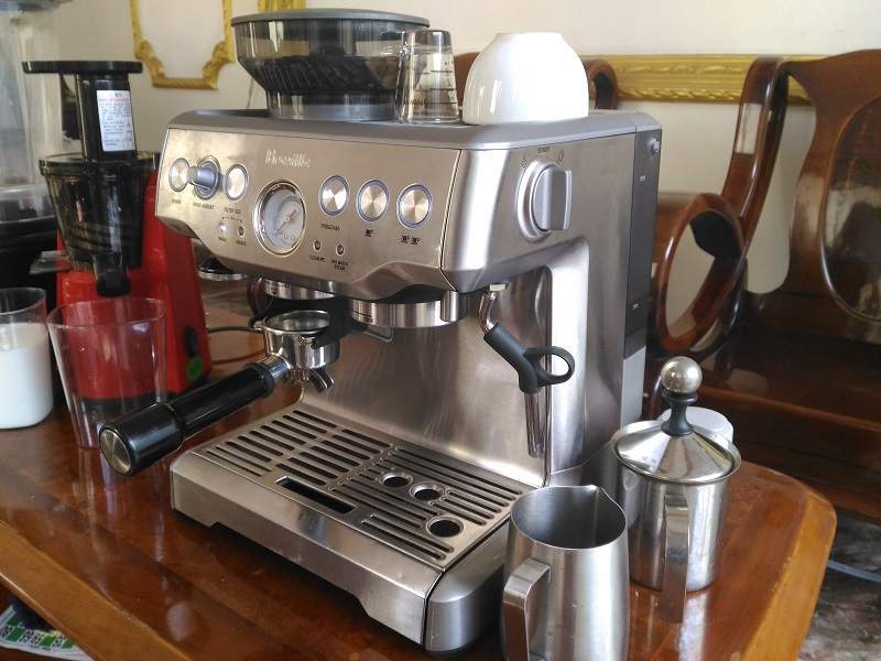 Máy pha cà phê Breville 870XL