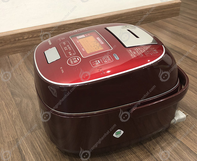 Nồi cơm điện Toshiba