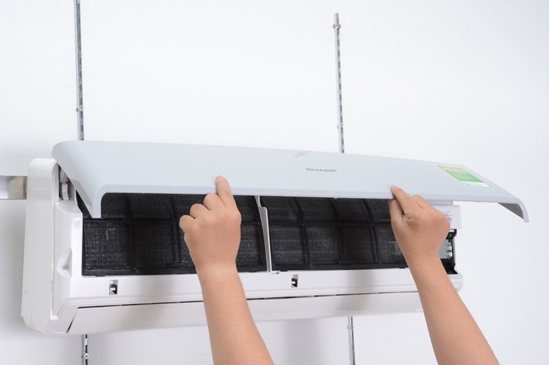 Gọi điện thoại đến tổng đài 18001529
