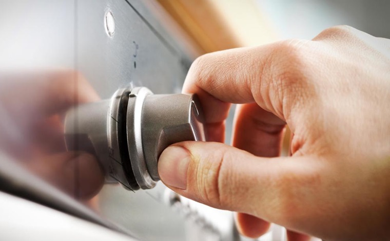 Cách khắc phục tình trạng bếp gas bị tắt lửa mà ai cũng cần phải biết