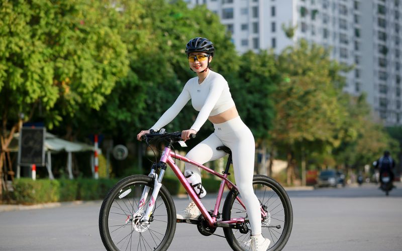 chọn xe đạp thể thao nữ