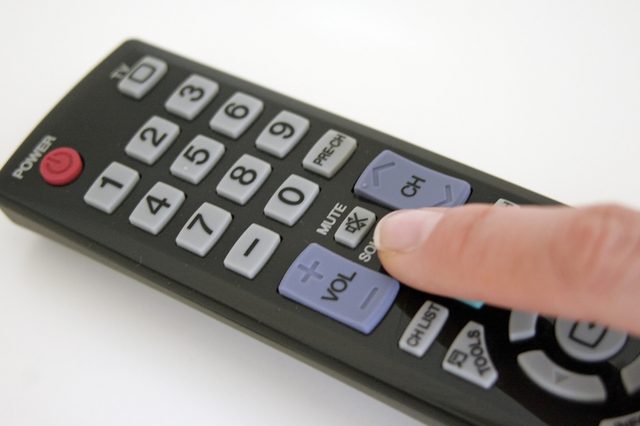 Hướng dẫn cách giải quyết hiện tượng mất tiếng trên tivi