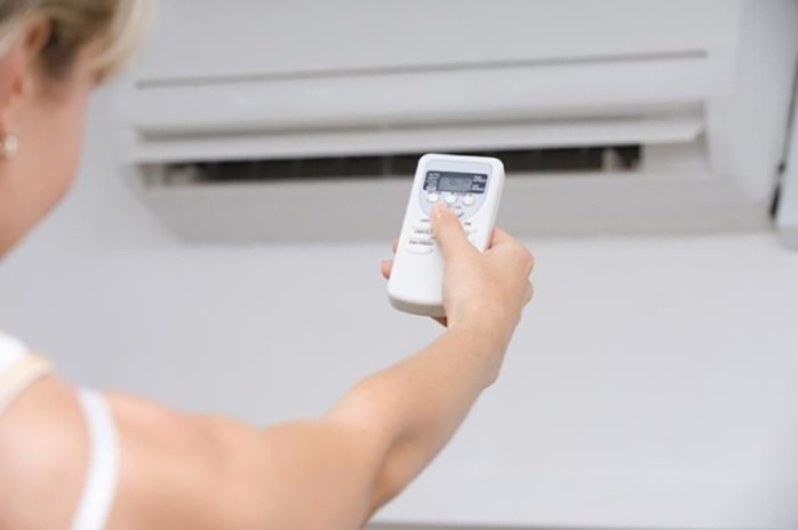 Cách khắc phục tình trạng máy lạnh đang chạy bị ngắt