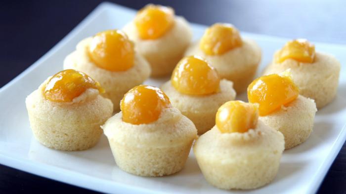 Như thế nào là lò vi sóng có nướng? Có sử dụng để làm bánh được không?