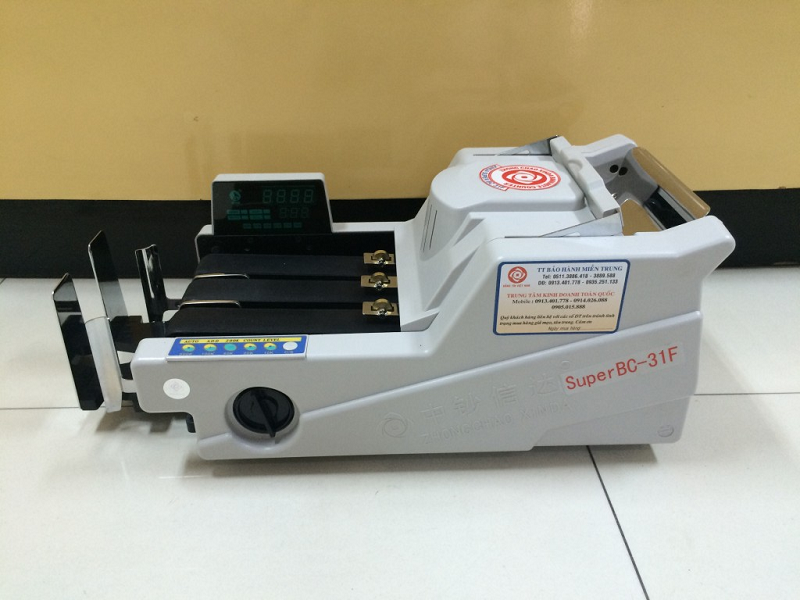 Máy đếm tiền thương hiệu Xinda