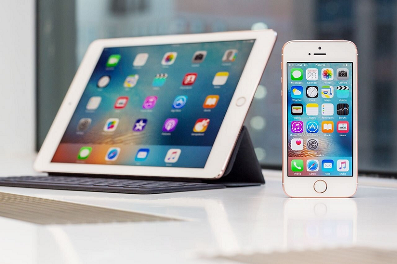 n%C3%AAn%20ch%E1%BB%8Dn%20iPad%20hay%20iphone