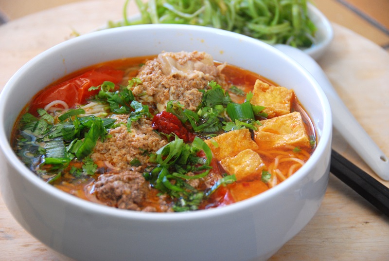 Bật mí công thức nấu bún riêu cua siêu ngon đậm vị