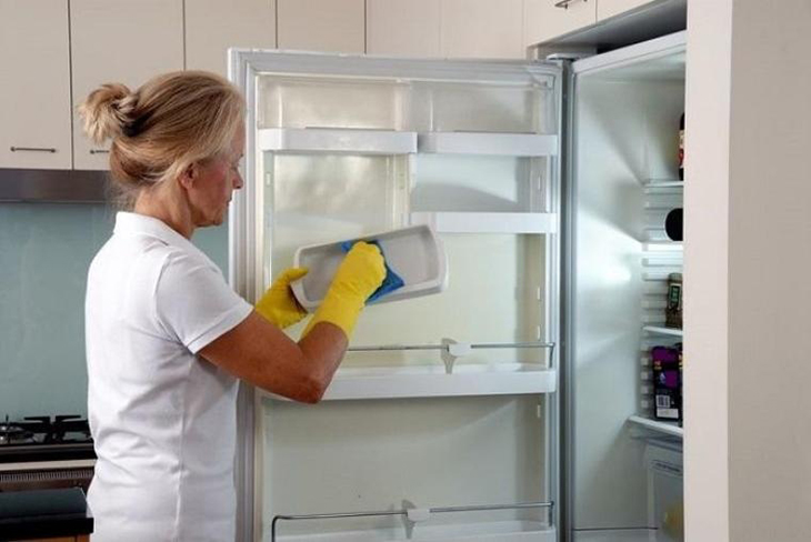 Nguyên nhân và cách khắc phục hiện tượng ra mồ hôi, đóng hơi nước ở tủ lạnh