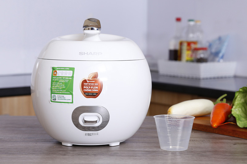  Nồi cơm điện Sharp