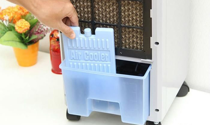 Sử dụng đá khô cho quạt điều hòa như thế nào cho hiệu quả nhất