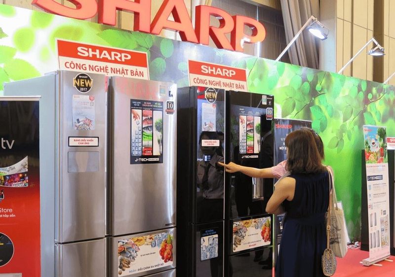 tu-lanh-Sharp 1